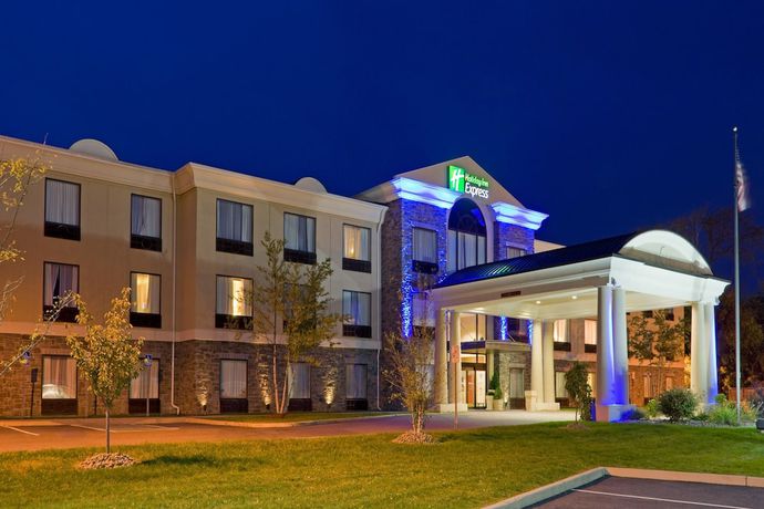 Imagen general del Hotel Holiday Inn Express and Suites Chester, an IHG. Foto 1