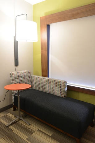 Imagen de la habitación del Hotel Holiday Inn Express and Suites Chicago North Shore - Niles,. Foto 9