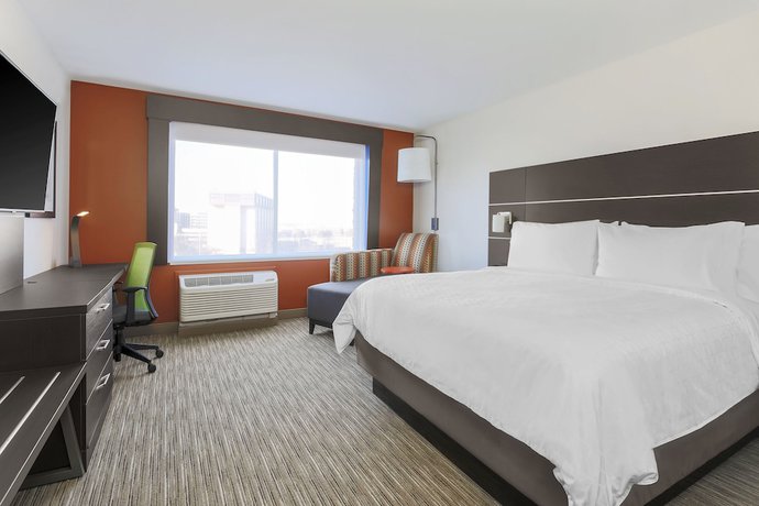 Imagen de la habitación del Hotel Holiday Inn Express and Suites Chicago O\'Hare Airport, an IHG. Foto 13