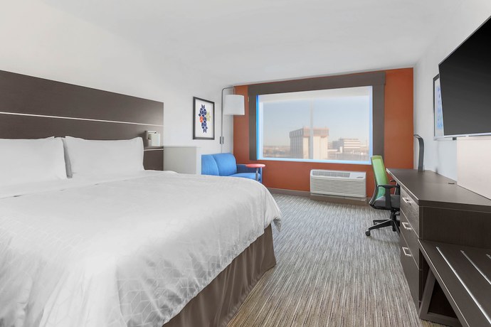 Imagen de la habitación del Hotel Holiday Inn Express and Suites Chicago O\'Hare Airport, an IHG. Foto 16