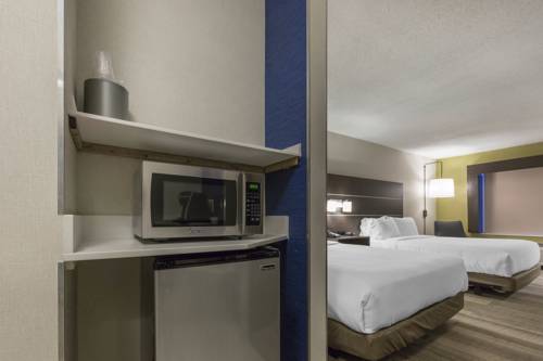 Imagen de la habitación del Hotel Holiday Inn Express and Suites Chicago West - St Charles, An Ihg. Foto 16