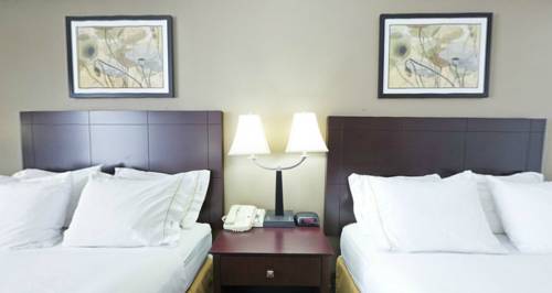 Imagen de la habitación del Hotel Holiday Inn Express and Suites Chicago-deerfield/lincoln, An Ihg. Foto 13
