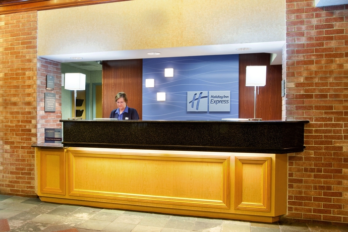Imagen de los interiores del Hotel Holiday Inn Express and Suites Chicago-midway Airport, An Ihg. Foto 14