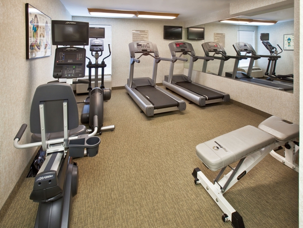 Imagen de los interiores del Hotel Holiday Inn Express and Suites Chicago-midway Airport, An Ihg. Foto 16