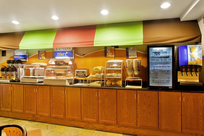Imagen del bar/restaurante del Hotel Holiday Inn Express and Suites Chicago-midway Airport, An Ihg. Foto 5
