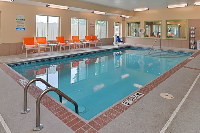 Imagen general del Hotel Holiday Inn Express and Suites Cincinnati-blue Ash, An Ihg. Foto 1