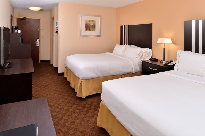 Imagen de la habitación del Hotel Holiday Inn Express and Suites Cincinnati-blue Ash, An Ihg. Foto 15