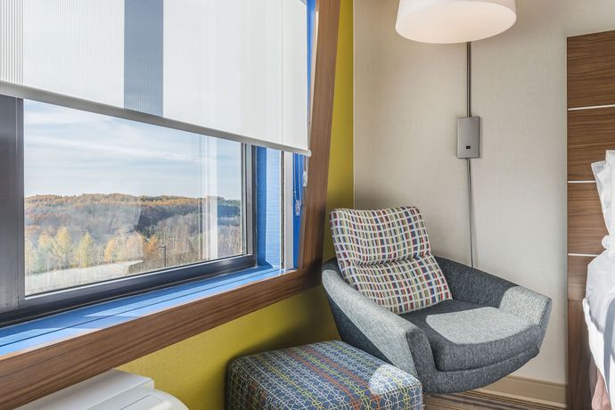 Imagen de la habitación del Hotel Holiday Inn Express and Suites Clarion, An Ihg. Foto 16