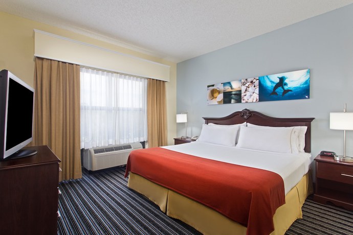 Imagen de la habitación del Hotel Holiday Inn Express and Suites Clearwater North-Dunedin by IHG. Foto 12