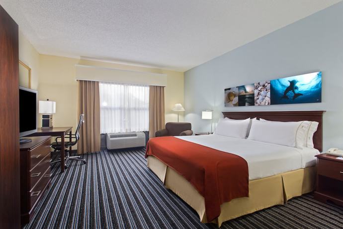 Imagen de la habitación del Hotel Holiday Inn Express and Suites Clearwater North-Dunedin by IHG. Foto 13