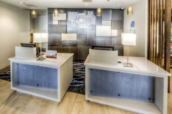 Imagen de los interiores del Hotel Holiday Inn Express and Suites Cleveland West - Westlake, An Ihg. Foto 14