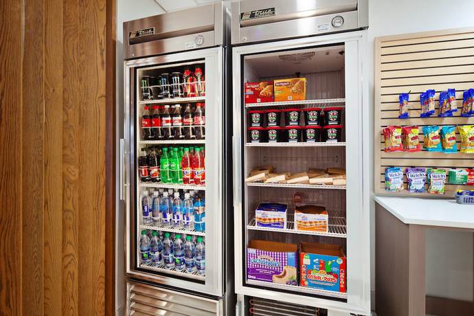 Imagen de los interiores del Hotel Holiday Inn Express and Suites Clovis-Fresno Area. Foto 15