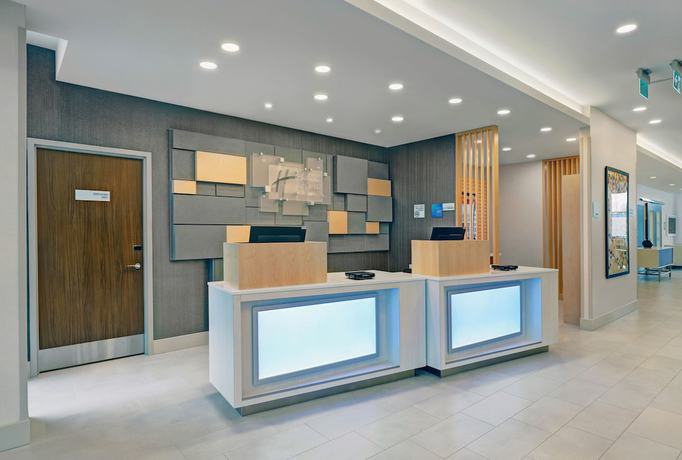 Imagen de los interiores del Hotel Holiday Inn Express and Suites Collingwood, an IHG. Foto 18