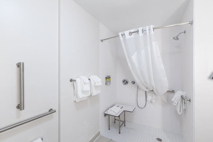 Imagen de la habitación del Hotel Holiday Inn Express and Suites Columbia Downtown - The Vista, an IHG. Foto 9