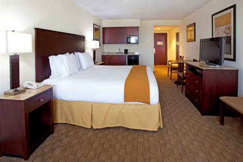 Imagen de la habitación del Hotel Holiday Inn Express and Suites Columbus At Northlake, An Ihg. Foto 4