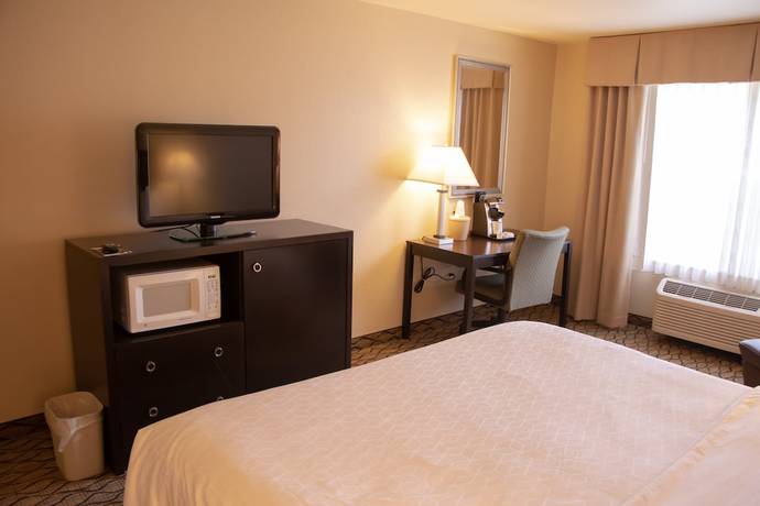 Imagen de la habitación del Hotel Holiday Inn Express and Suites Columbus East Reynoldsburg, An Ihg. Foto 10