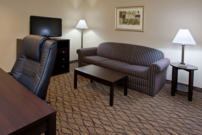 Imagen de la habitación del Hotel Holiday Inn Express and Suites Columbus East Reynoldsburg, An Ihg. Foto 12