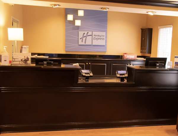 Imagen de los interiores del Hotel Holiday Inn Express and Suites Columbus East Reynoldsburg, An Ihg. Foto 17