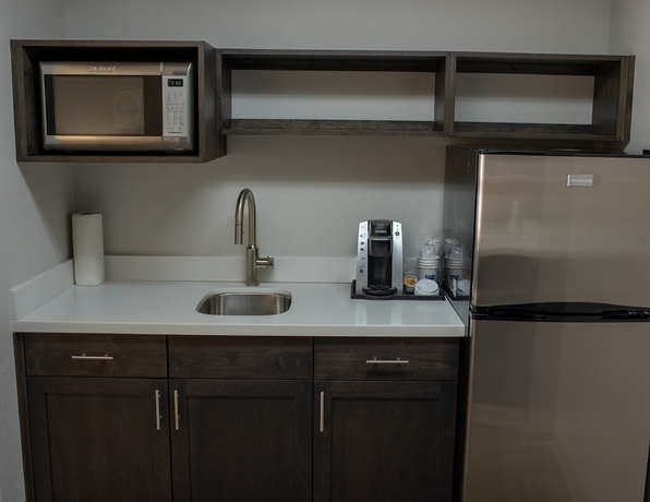 Imagen de la habitación del Hotel Holiday Inn Express and Suites Conover (hickory Area), An Ihg. Foto 8