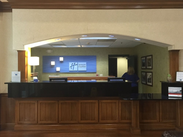 Imagen de los interiores del Hotel Holiday Inn Express and Suites Conover (hickory Area), An Ihg. Foto 18