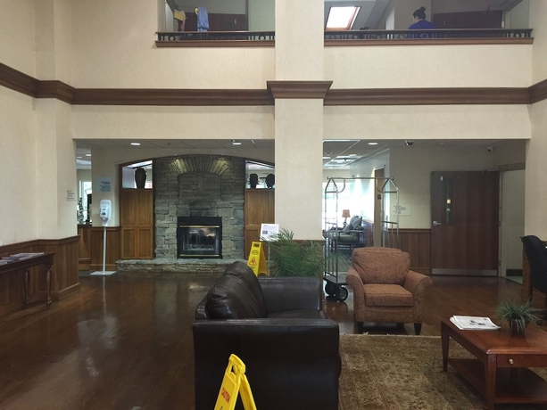 Imagen de los interiores del Hotel Holiday Inn Express and Suites Conover (hickory Area), An Ihg. Foto 19