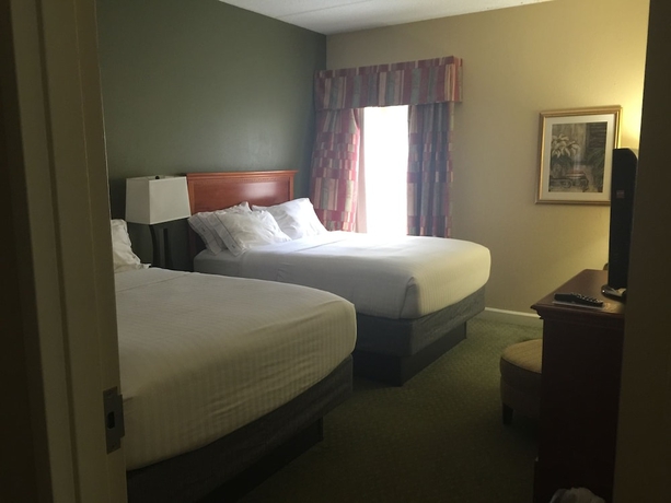 Imagen de la habitación del Hotel Holiday Inn Express and Suites Conover (hickory Area), An Ihg. Foto 12