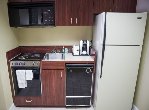 Imagen de la habitación del Hotel Holiday Inn Express and Suites Conover (hickory Area), An Ihg. Foto 13