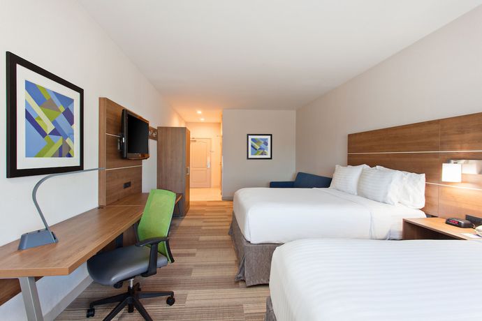 Imagen de la habitación del Hotel Holiday Inn Express and Suites Corona. Foto 10
