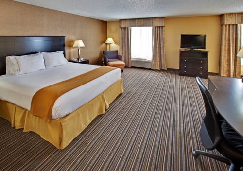 Imagen de la habitación del Hotel Holiday Inn Express and Suites Council Bluffs - Conv Ctr, An Ihg. Foto 7