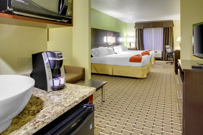 Imagen de la habitación del Hotel Holiday Inn Express and Suites Cross Lanes, an IHG. Foto 3