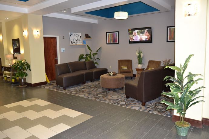 Imagen de los interiores del Hotel Holiday Inn Express and Suites Cross Lanes, an IHG. Foto 17