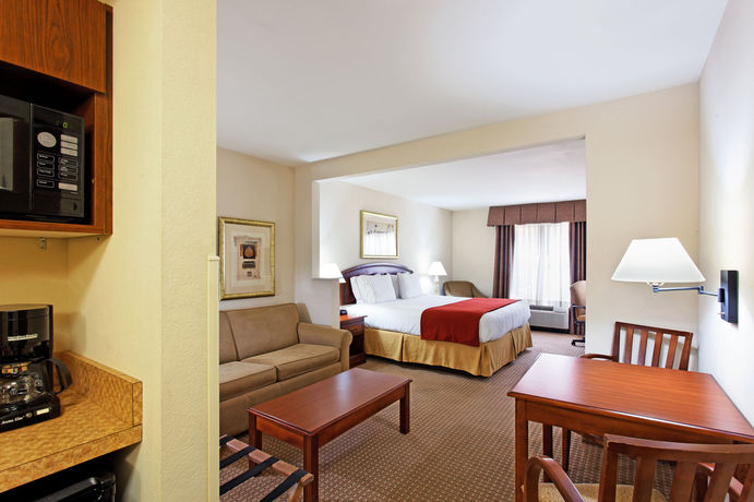 Imagen de la habitación del Hotel Holiday Inn Express and Suites Cullman, An Ihg. Foto 3