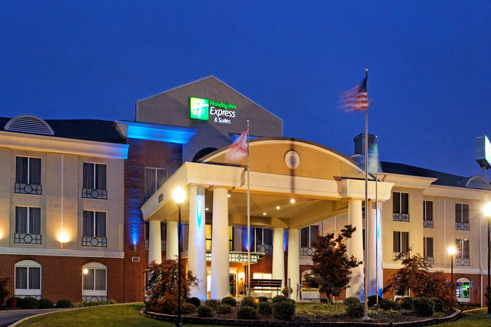 Imagen de la habitación del Hotel Holiday Inn Express and Suites Cullman, An Ihg. Foto 7