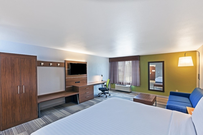 Imagen de la habitación del Hotel Holiday Inn Express and Suites Dallas Lewisville, An Ihg. Foto 3