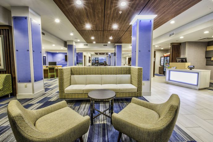 Imagen de los interiores del Hotel Holiday Inn Express and Suites Dallas NW - Farmers Branch, an IHG. Foto 15