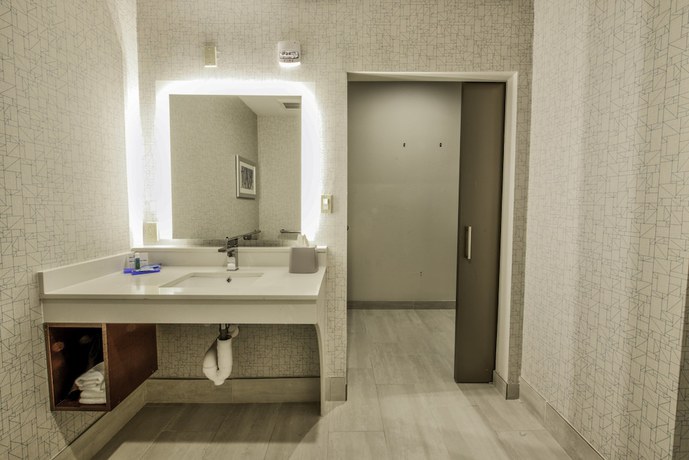 Imagen de la habitación del Hotel Holiday Inn Express and Suites Dallas NW - Farmers Branch, an IHG. Foto 9