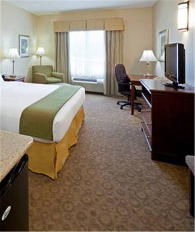 Imagen de la habitación del Hotel Holiday Inn Express and Suites Dallas Southwest-cedar Hill. Foto 6