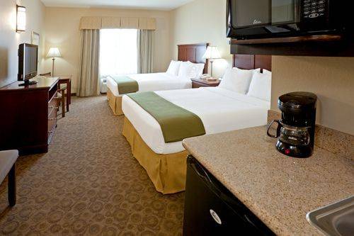 Imagen de la habitación del Hotel Holiday Inn Express and Suites Dallas Southwest-cedar Hill. Foto 10