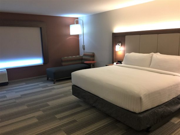 Imagen de la habitación del Hotel Holiday Inn Express and Suites Danville, An Ihg, Danville. Foto 12