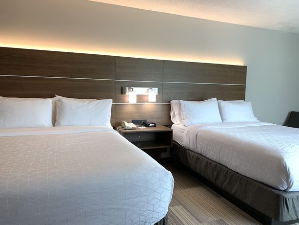 Imagen de la habitación del Hotel Holiday Inn Express and Suites Danville, An Ihg, Danville. Foto 13