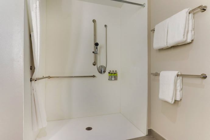 Imagen de la habitación del Hotel Holiday Inn Express and Suites Dawsonville, an IHG. Foto 2