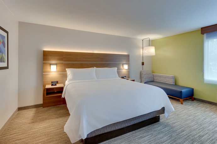 Imagen de la habitación del Hotel Holiday Inn Express and Suites Dawsonville, an IHG. Foto 14