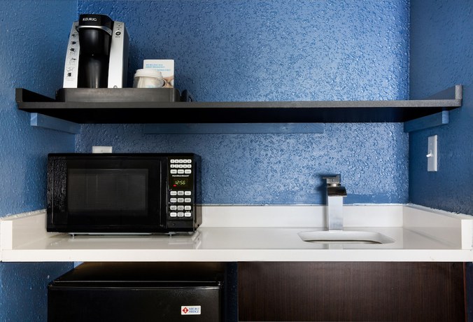 Imagen de la habitación del Hotel Holiday Inn Express and Suites Dayton-huber Heights, An Ihg. Foto 10