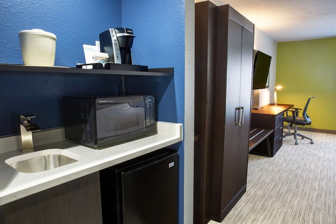 Imagen de la habitación del Hotel Holiday Inn Express and Suites Dayton-huber Heights, An Ihg. Foto 11