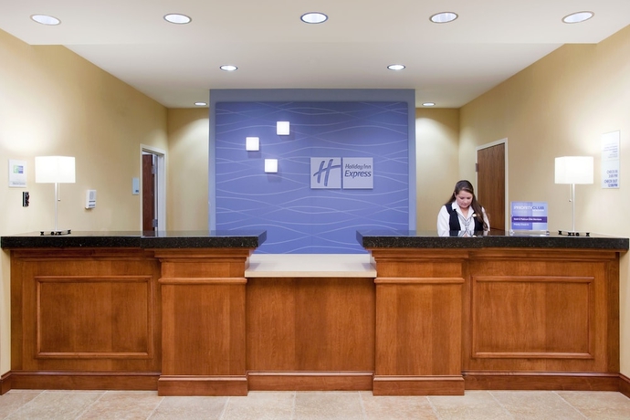 Imagen de los interiores del Hotel Holiday Inn Express and Suites Denver Airport, An Ihg. Foto 17