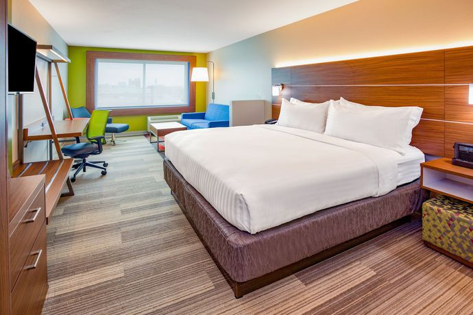 Imagen de la habitación del Hotel Holiday Inn Express and Suites Des Moines Downtown, An Ihg. Foto 2