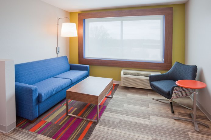 Imagen de la habitación del Hotel Holiday Inn Express and Suites Des Moines Downtown, An Ihg. Foto 3