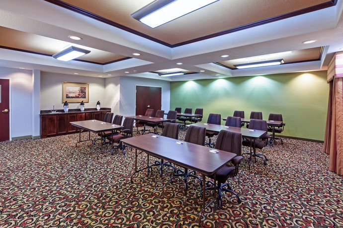 Imagen de los interiores del Hotel Holiday Inn Express and Suites East Amarillo. Foto 11