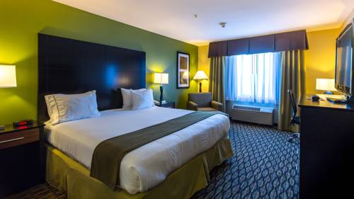 Imagen de la habitación del Hotel Holiday Inn Express and Suites Edmond, An Ihg. Foto 13