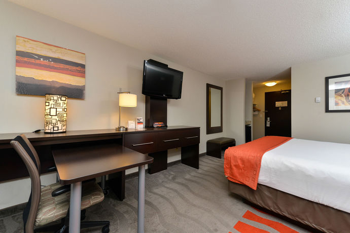 Imagen de los interiores del Hotel Holiday Inn Express and Suites Edmonton International Airport, An Ihg. Foto 13
